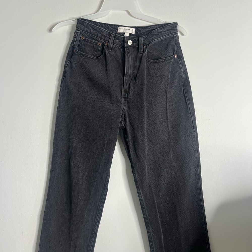 Abercrombie & Fitch High Rise Jeans